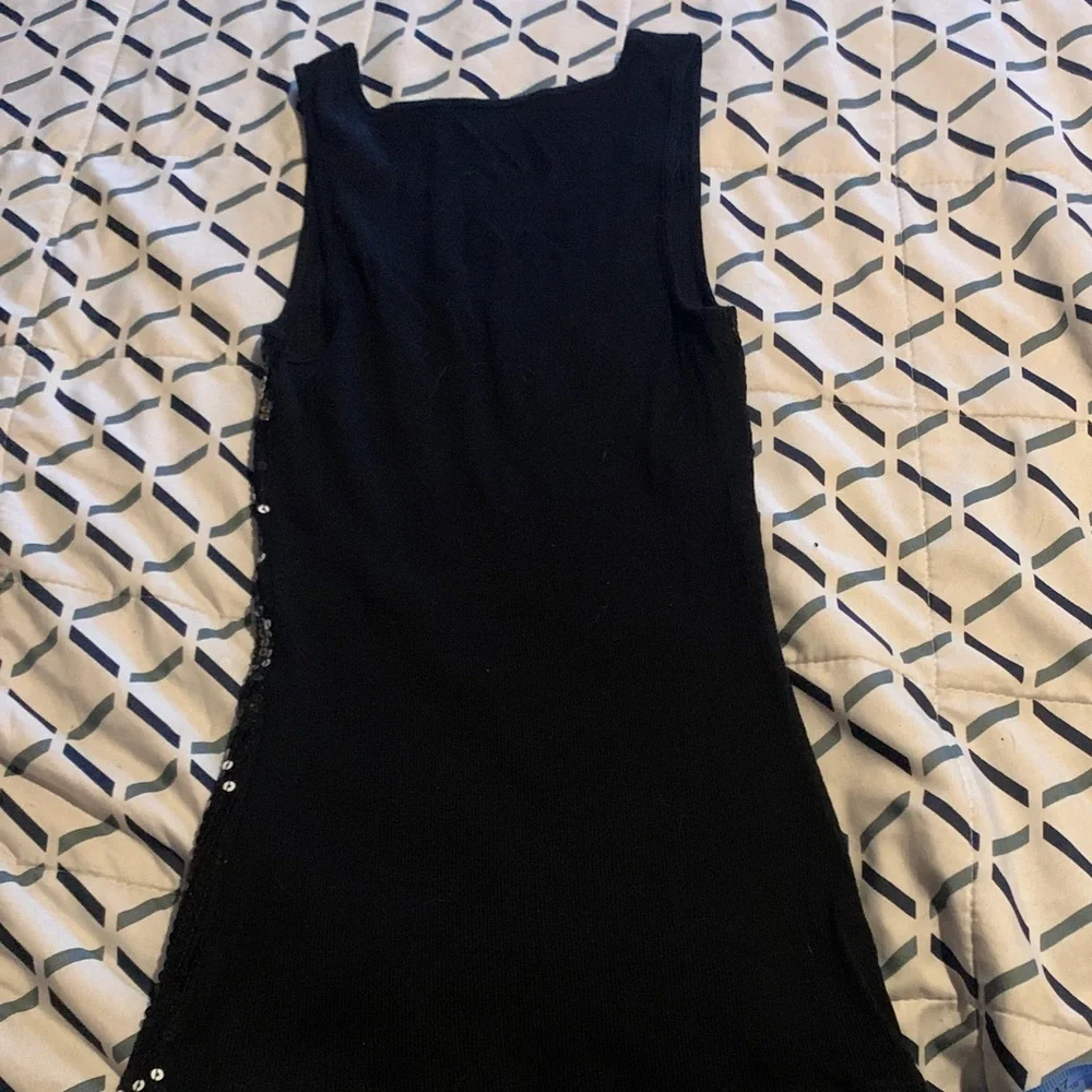 Express Small but stretchy Black and Silver Sequin Tank Top 100% Pima Cotton - Picture 7 of 7